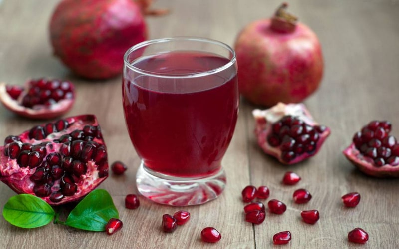 خواص انار - pomegranate-juice