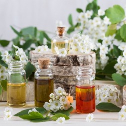 آروماتراپی و یا رایحه تراپی چیست؟ (خرید دستگاه های آروماتراپی) آروماتراپی و یا رایحه تراپی چیست؟ (خرید دستگاه های آروماتراپی)