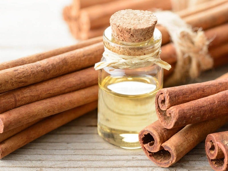 انواع روغن های گیاهی - روغن دارچین
